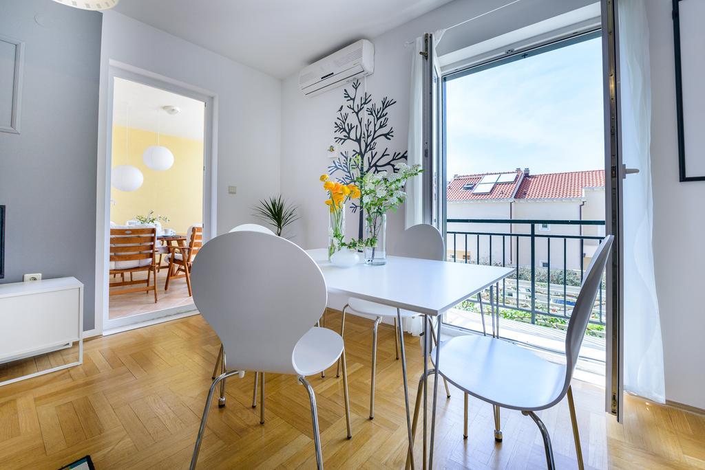 Mirjam'S Charming Apartment ดูบรอฟนิก ภายนอก รูปภาพ