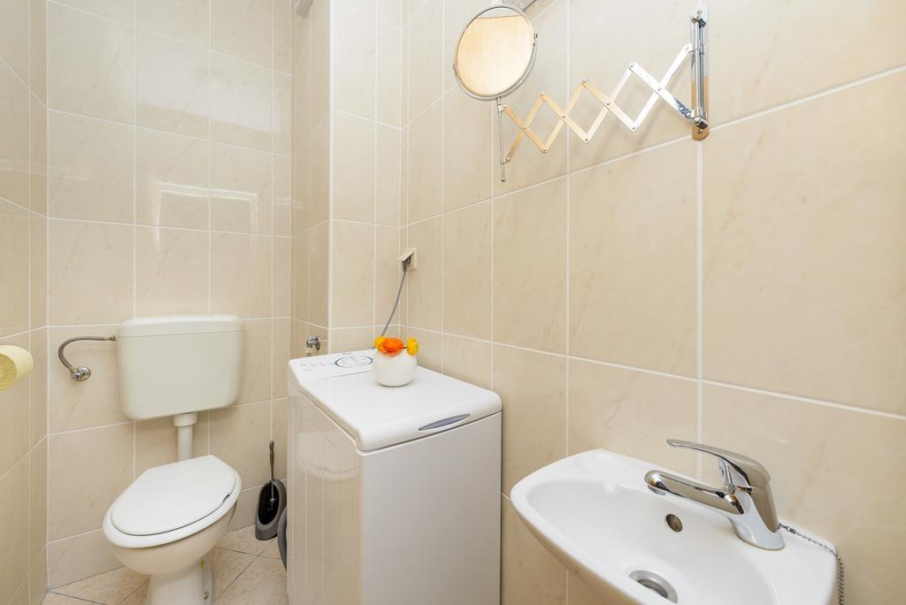 Mirjam'S Charming Apartment ดูบรอฟนิก ภายนอก รูปภาพ