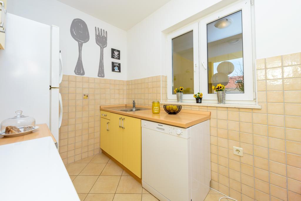 Mirjam'S Charming Apartment ดูบรอฟนิก ภายนอก รูปภาพ