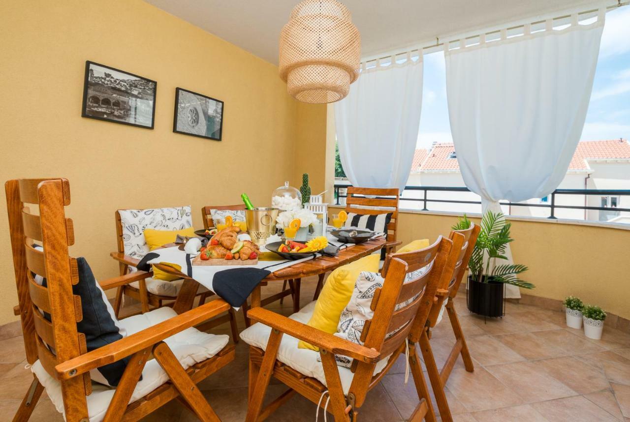 Mirjam'S Charming Apartment ดูบรอฟนิก ภายนอก รูปภาพ