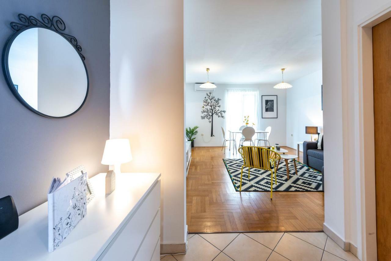 Mirjam'S Charming Apartment ดูบรอฟนิก ภายนอก รูปภาพ