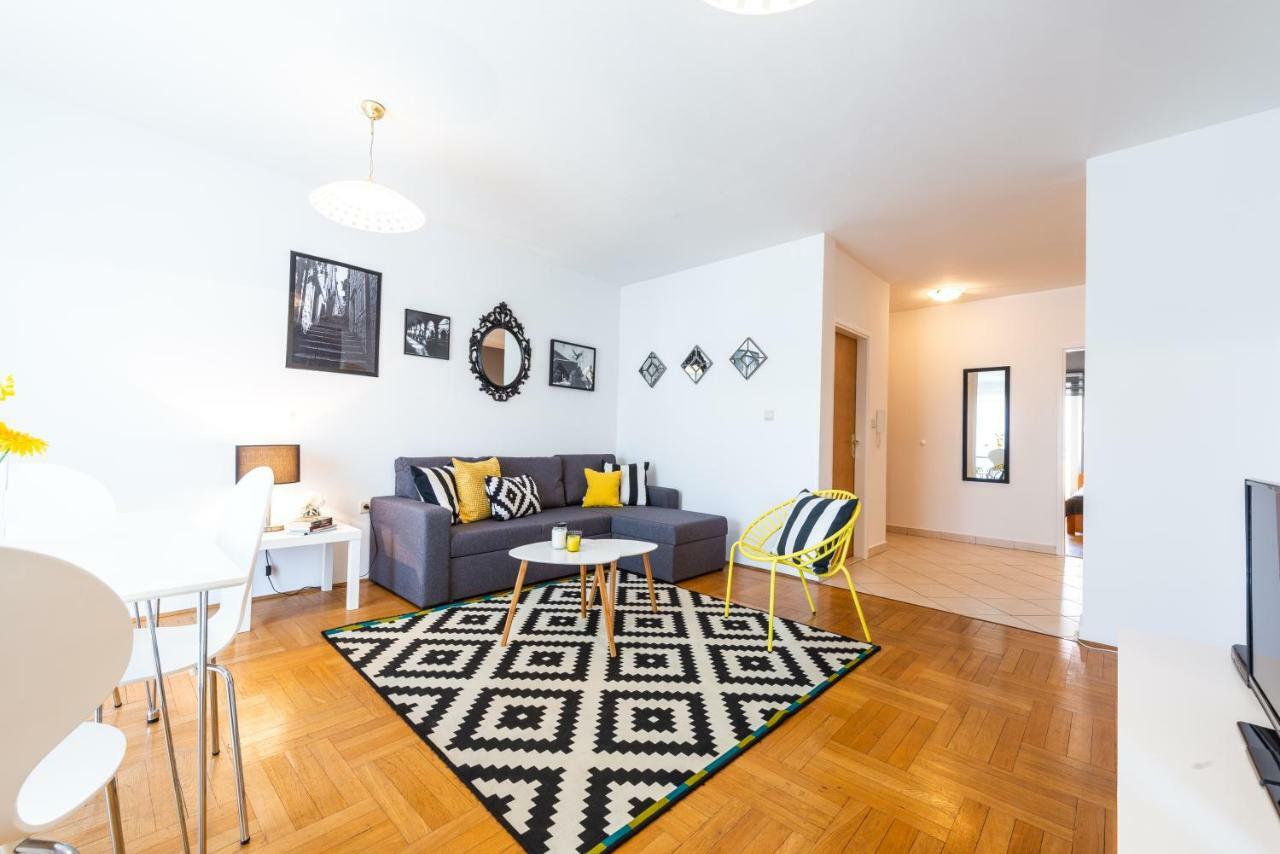 Mirjam'S Charming Apartment ดูบรอฟนิก ภายนอก รูปภาพ