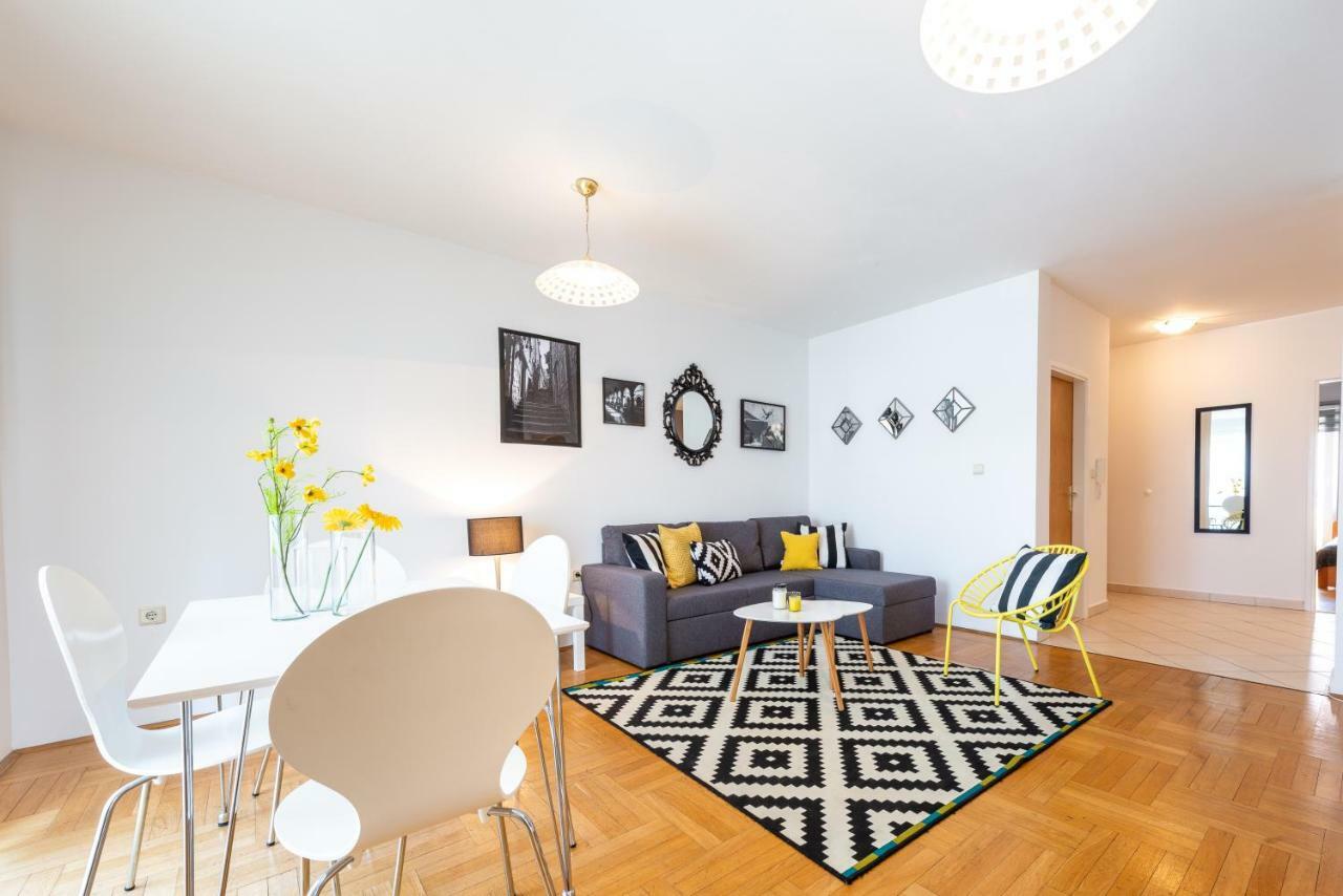 Mirjam'S Charming Apartment ดูบรอฟนิก ภายนอก รูปภาพ